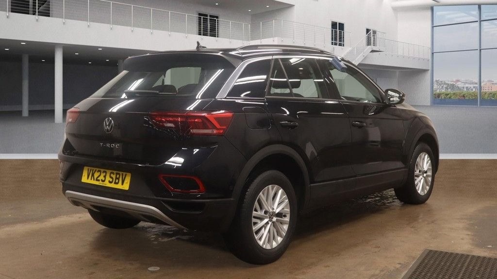 Used Volkswagen T-Roc 2023 for sale - 77720422: Photo 10