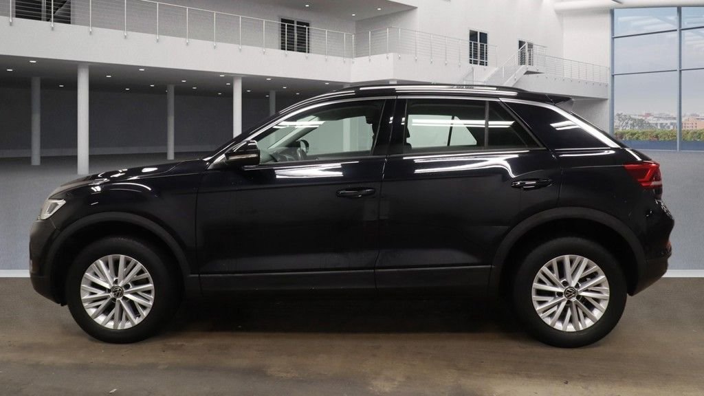 Used Volkswagen T-Roc 2023 for sale - 77720422: Photo 12