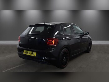 Used Volkswagen Polo 2019 for sale - 78445068: Photo