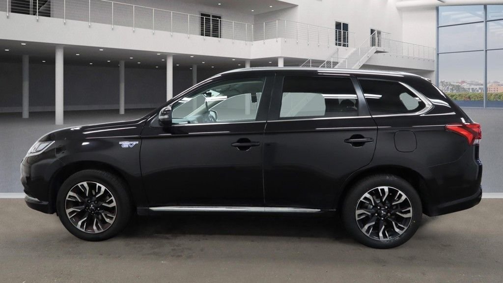 Used Mitsubishi Outlander 2018 for sale - 76509557: Photo 6