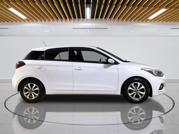 Used Hyundai i20 2019 for sale - 76229119: Photo 9