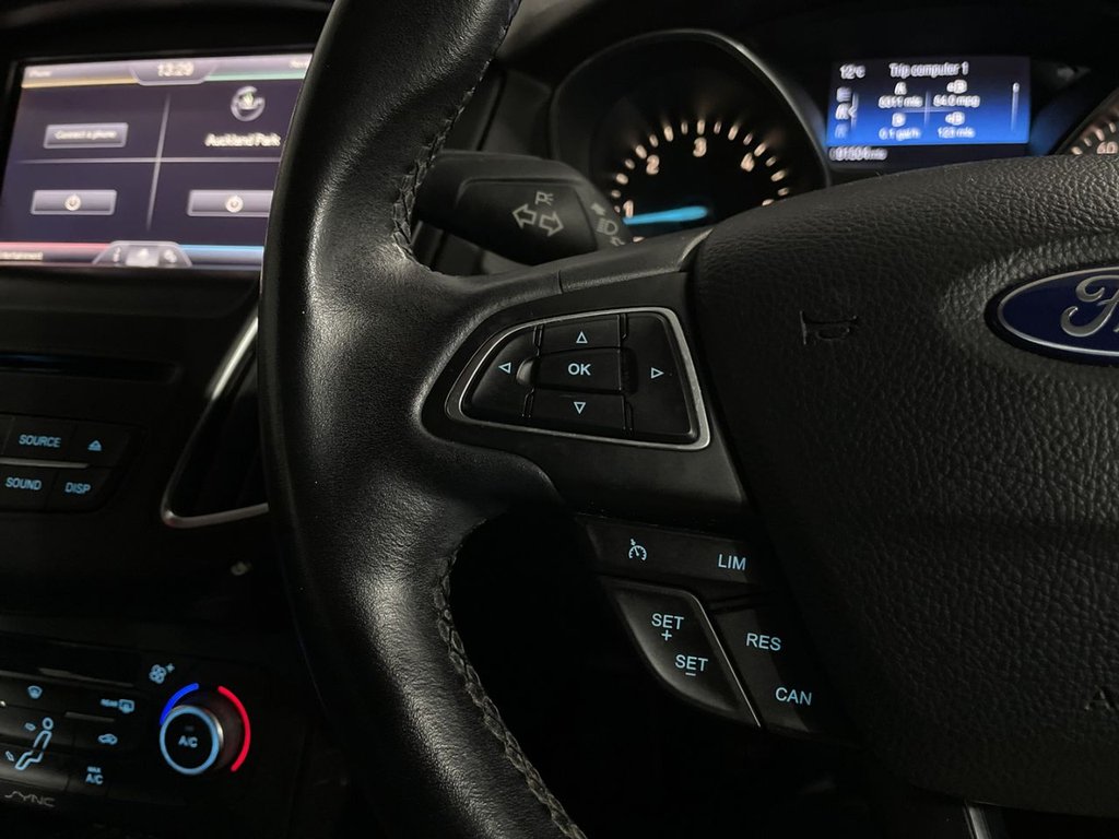 Used Ford Focus 2015 for sale - 76710909: Photo 15