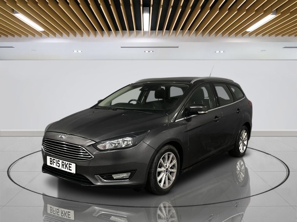 Used Ford Focus 2015 for sale - 76710909: Photo 5