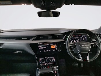 Used Audi e-tron 2020 for sale - 78607542: Photo