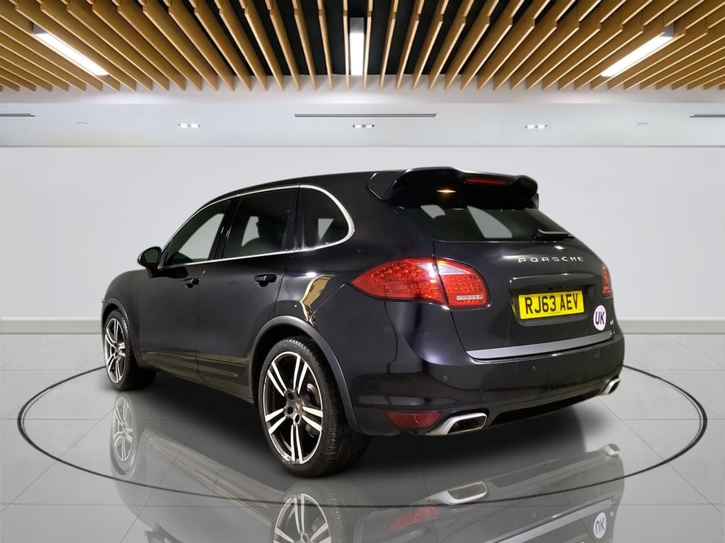 Used Porsche Cayenne 2014 for sale - 78117440: Photo 6