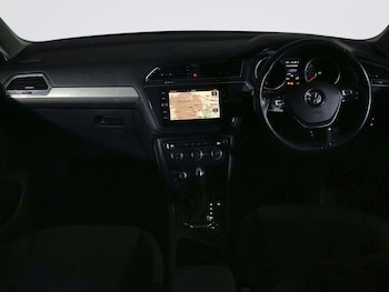 Used Volkswagen Tiguan Allspace 2021 for sale - 75831036: Photo