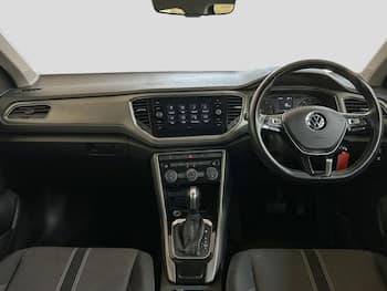 Used Volkswagen T-Roc 2021 for sale - 79632215: Photo