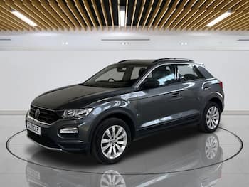Used Volkswagen T-Roc 2021 for sale - 79632215: Photo
