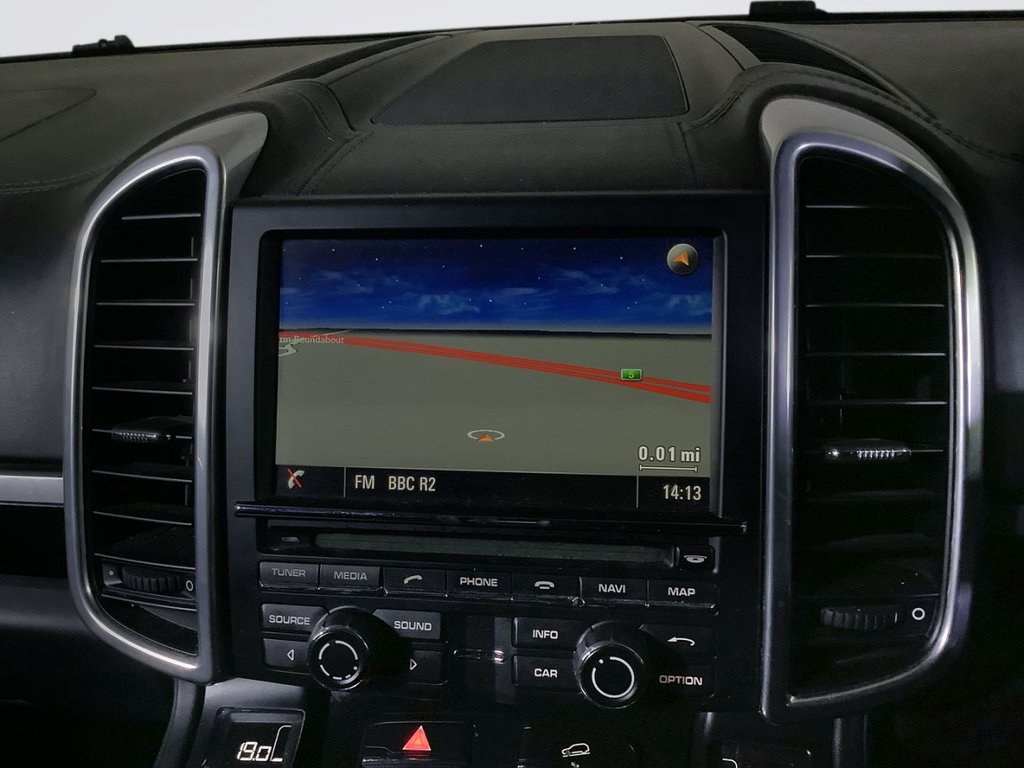 Used Porsche Cayenne 2014 for sale - 76654477: Photo 23