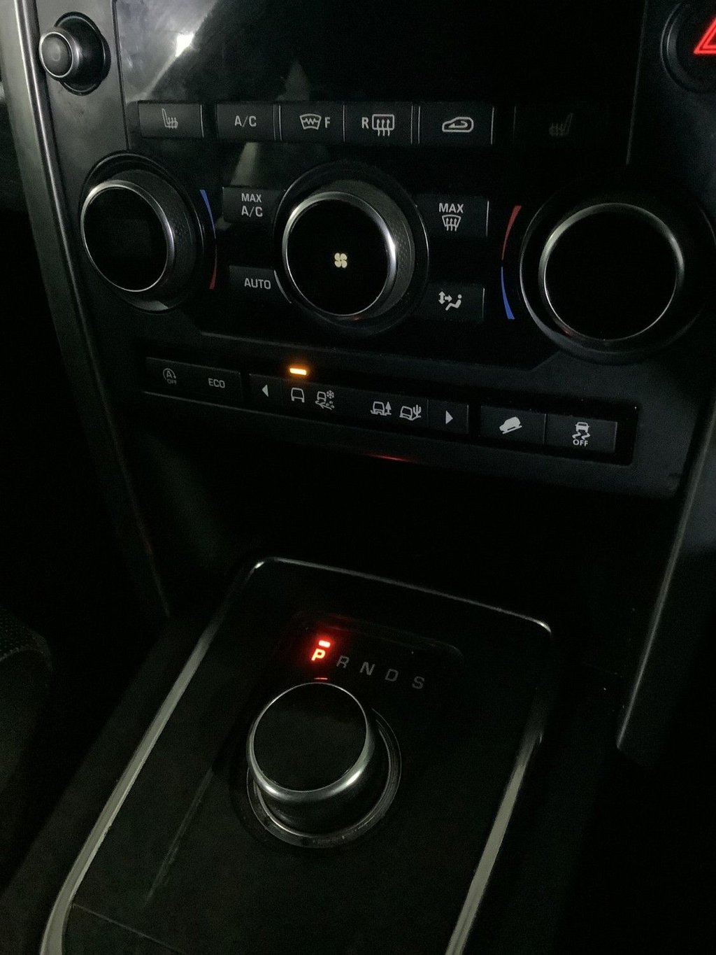 Used Land Rover Discovery Sport 2019 for sale - 76851067: Photo 27