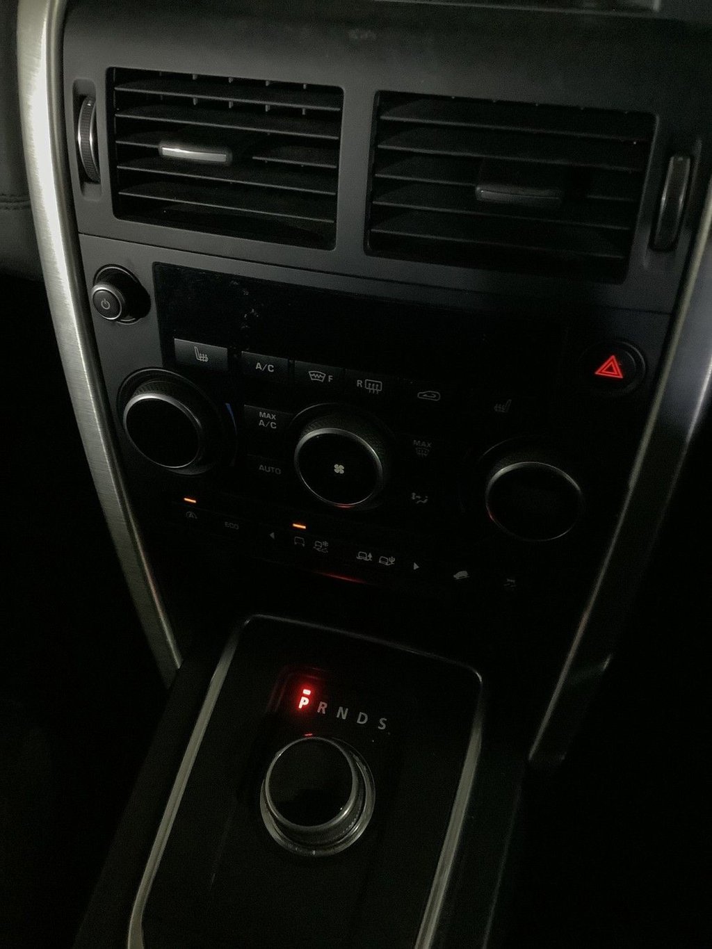 Used Land Rover Discovery Sport 2016 for sale - 76176174: Photo 25