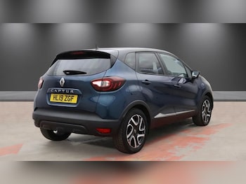 Used Renault Captur 2019 for sale - 79104002: Photo