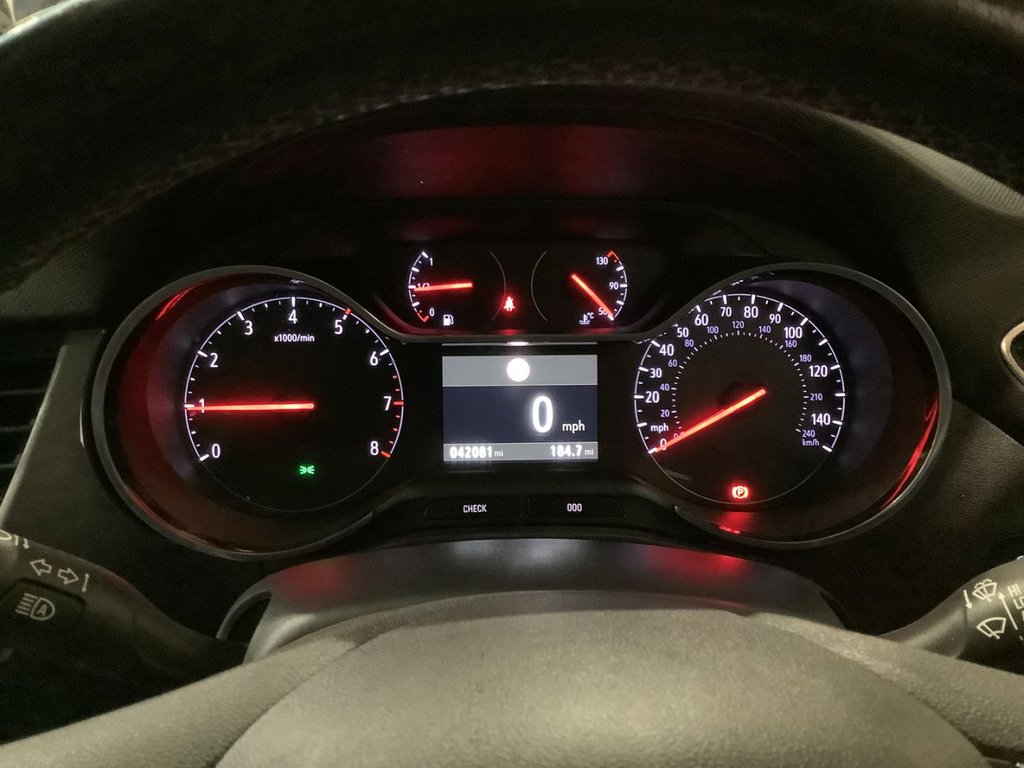 Used Vauxhall Crossland 2021 for sale - 77139489: Photo 17