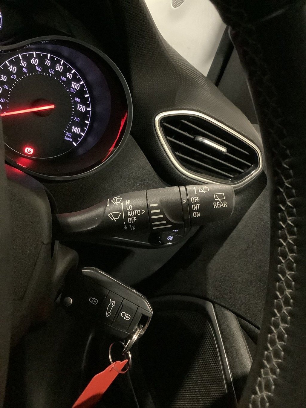 Used Vauxhall Crossland 2021 for sale - 77139489: Photo 19