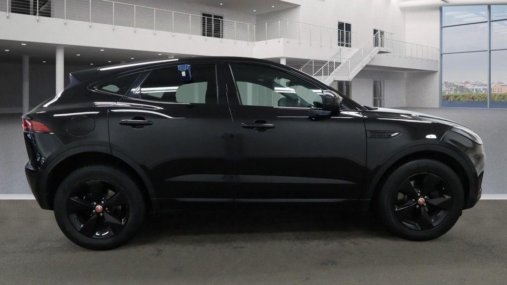 Used Jaguar E-Pace 2019 for sale - 77680896: Photo 11