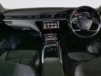 Used Audi e-tron 2020 for sale - 78128925: Photo