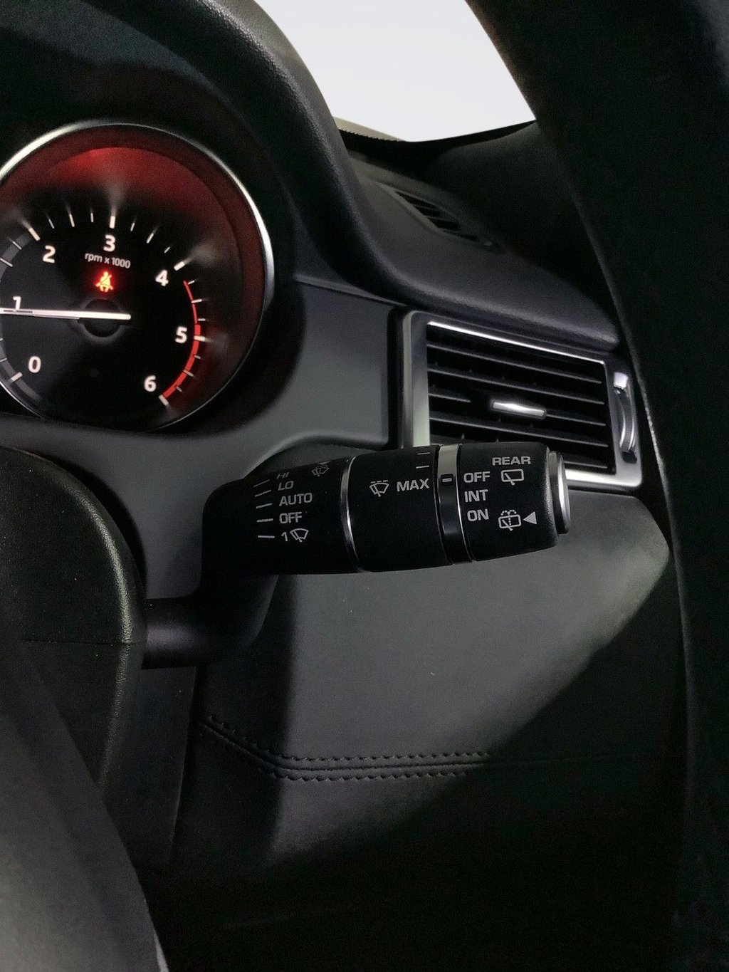 Used Land Rover Discovery Sport 2019 for sale - 76190833: Photo 21