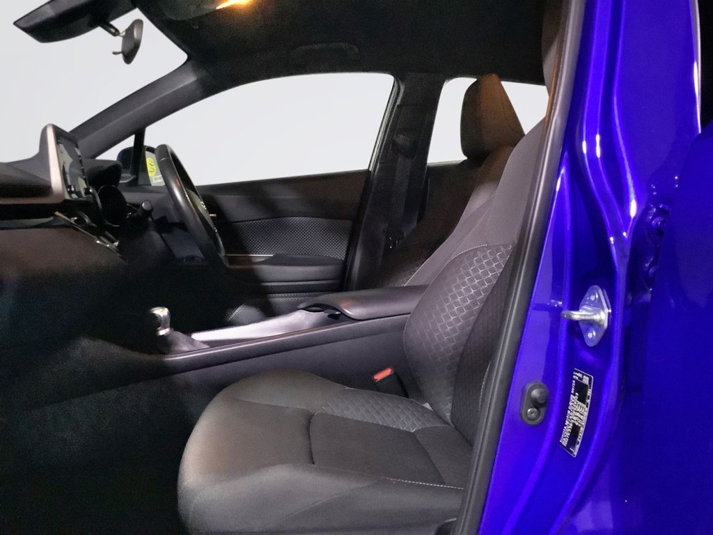 Used Toyota C-HR 2020 for sale - 76539678: Photo 12