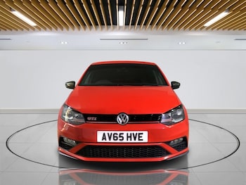 Used Volkswagen Polo 2015 for sale - 76118629: Photo 2