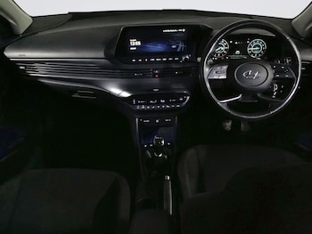 Used Hyundai i20 2022 for sale - 75765571: Photo