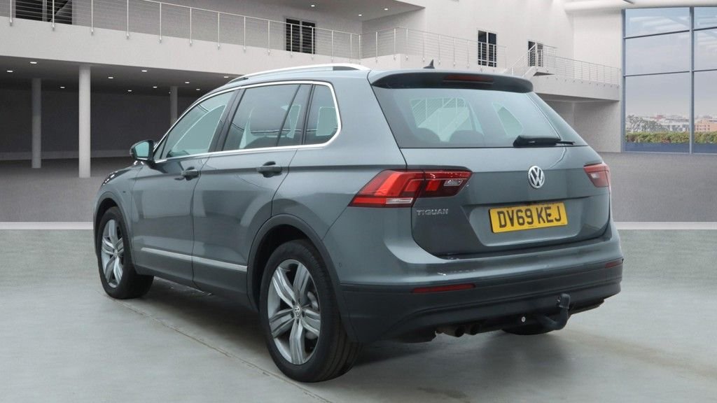 Used Volkswagen Tiguan 2019 for sale - 76481824: Photo 3