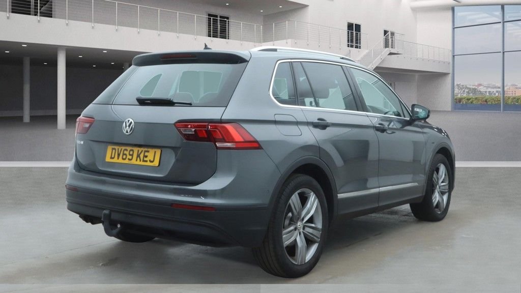 Used Volkswagen Tiguan 2019 for sale - 76481824: Photo 4