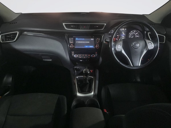 Used Nissan Qashqai 2017 for sale - 75648065: Photo 3