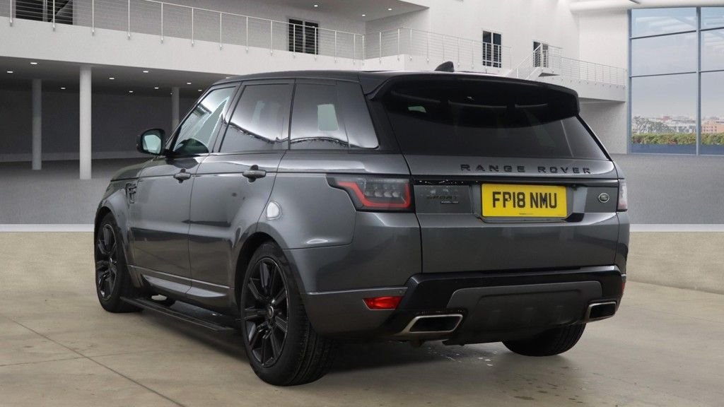 Used Land Rover Range Rover Sport 2018 for sale - 76546552: Photo 3