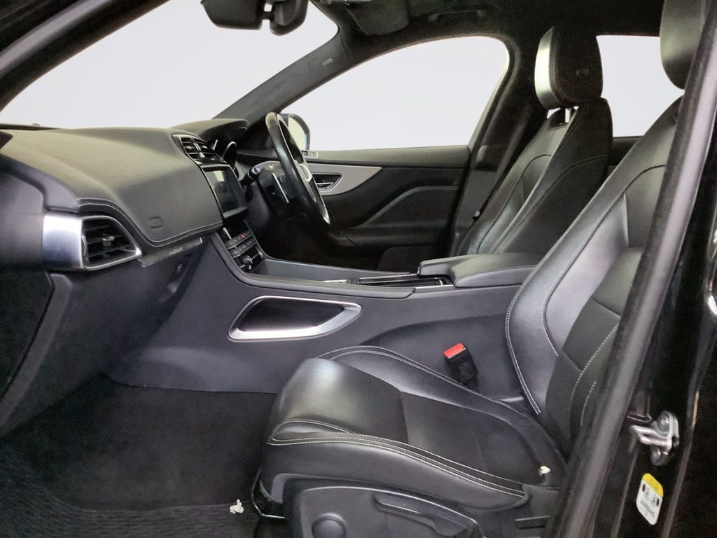 Used Jaguar F-Pace 2019 for sale - 78213065: Photo 12