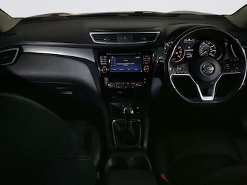 Used Nissan Qashqai 2018 for sale - 76867452: Photo