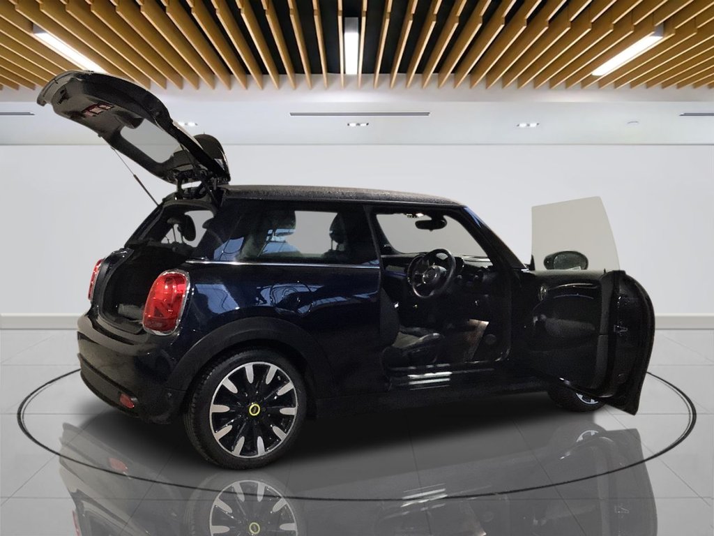 Used MINI Hatch 2023 for sale - 77576149: Photo 10