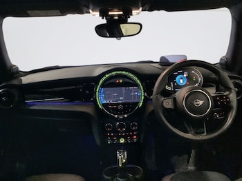 Used MINI Hatch 2023 for sale - 77576149: Photo