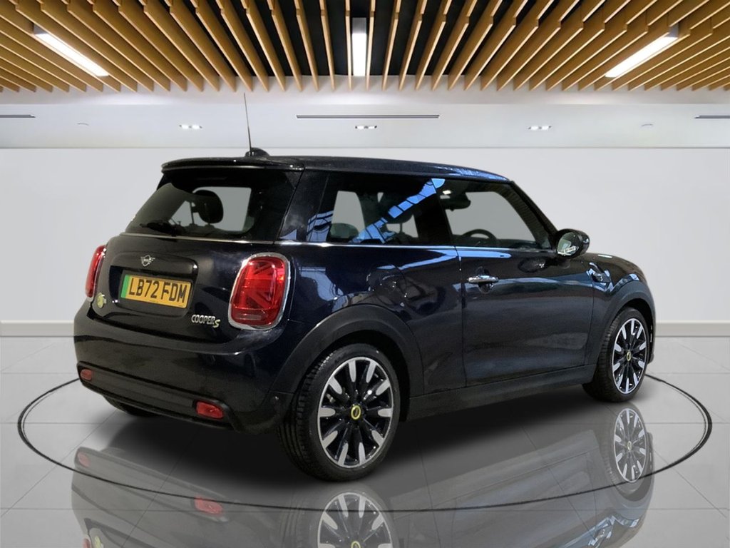 Used MINI Hatch 2023 for sale - 77576149: Photo 8