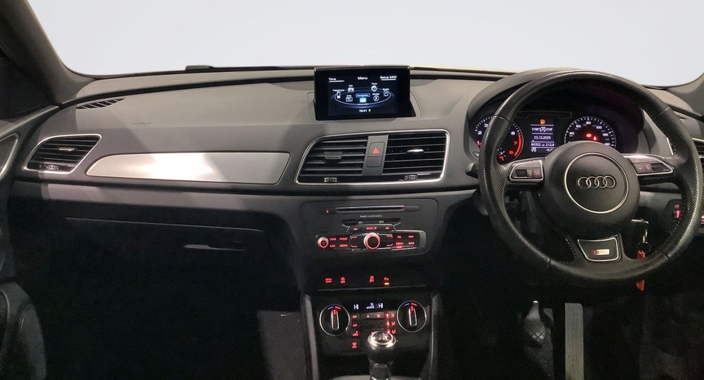 Used Audi Q3 2017 for sale - 77038156: Photo 2