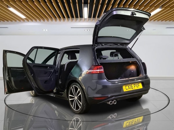 Used Volkswagen Golf 2016 for sale - 76223237: Photo 10