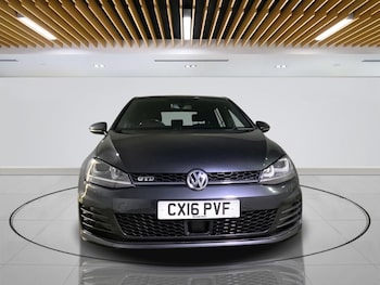 Used Volkswagen Golf 2016 for sale - 76223237: Photo 2