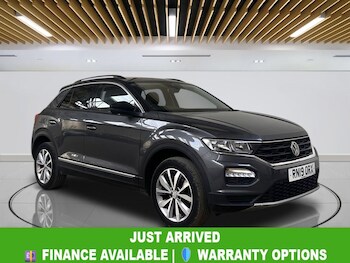 Used Volkswagen T-Roc 2019 for sale - 78996447: Photo