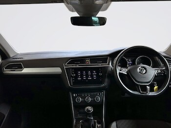 Used Volkswagen Tiguan 2020 for sale - 78287875: Photo