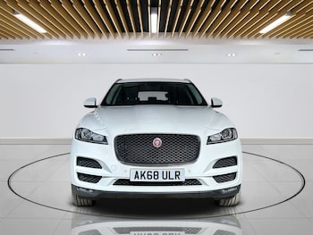 Used Jaguar F-Pace 2018 for sale - 78493411: Photo