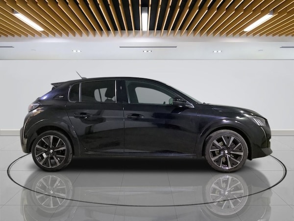 Used Peugeot 208 2023 for sale - 76048490: Photo 9