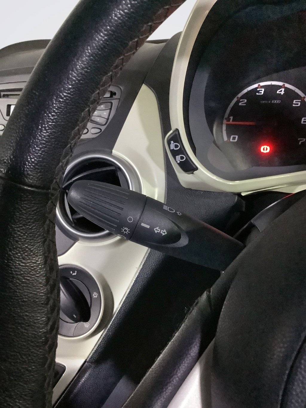 Used Ford Ka 2013 for sale - 76223240: Photo 17