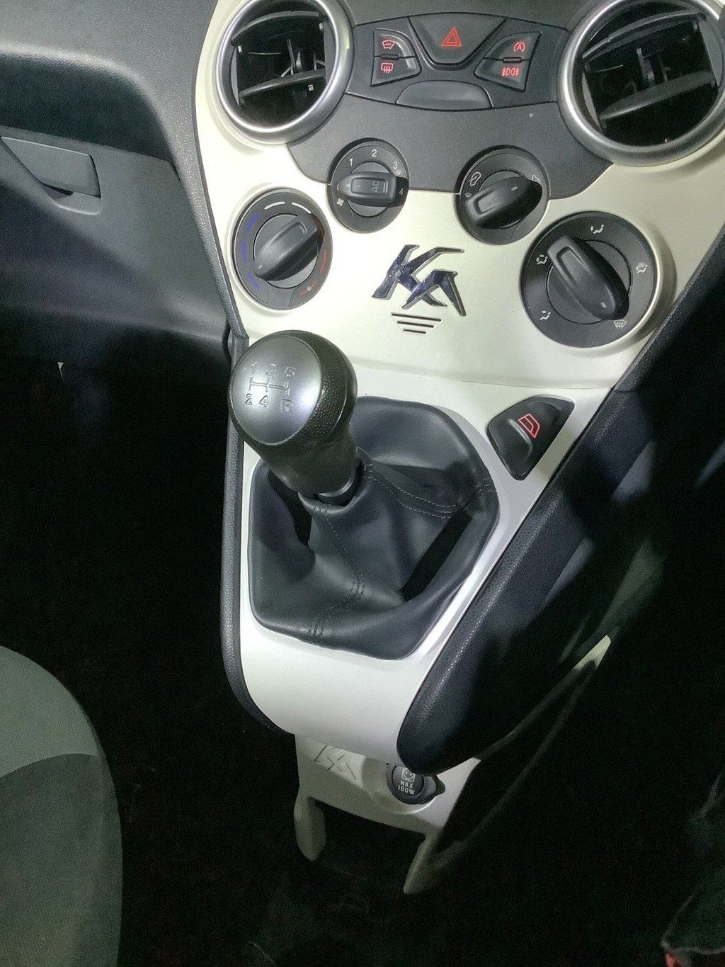 Used Ford Ka 2013 for sale - 76223240: Photo 22