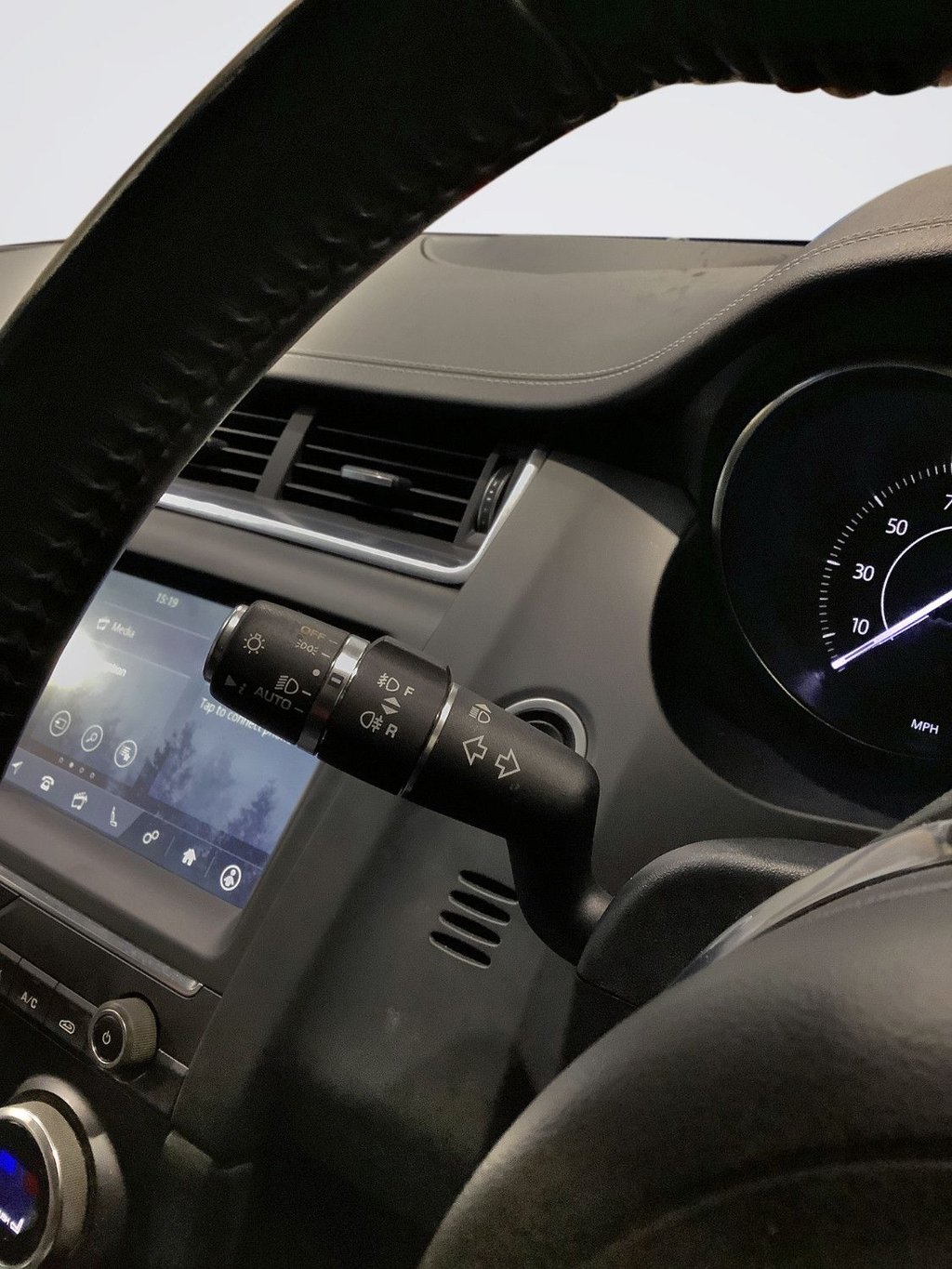 Used Jaguar E-Pace 2018 for sale - 77520968: Photo 21