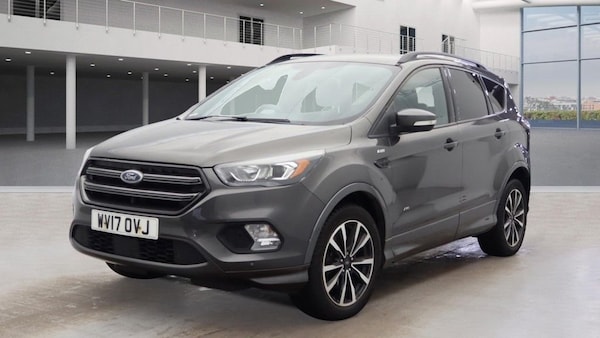 Used Ford Kuga 2017 for sale - 76236207: Photo 2