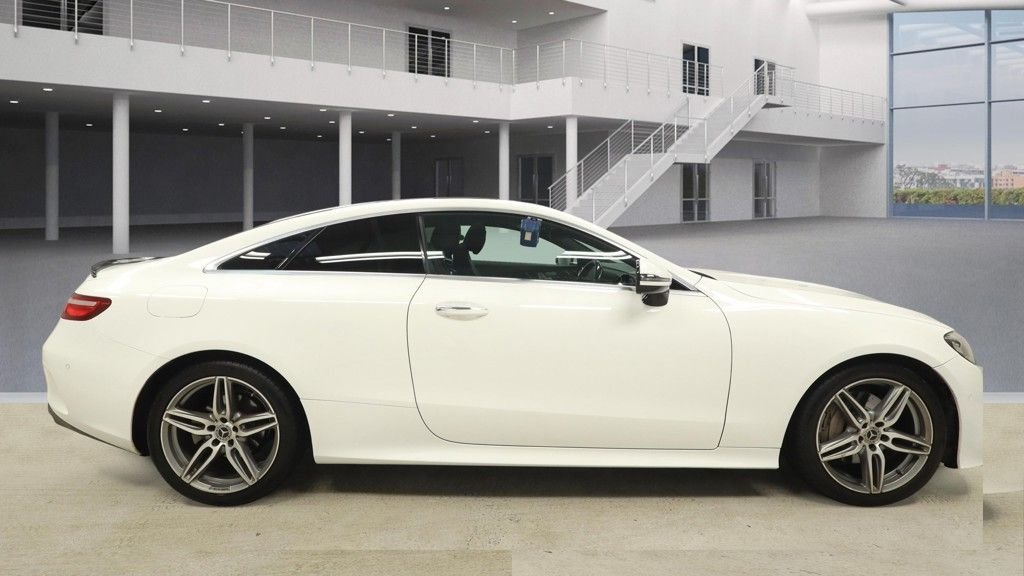 Used Mercedes-Benz E Class 2018 for sale - 77571624: Photo 11