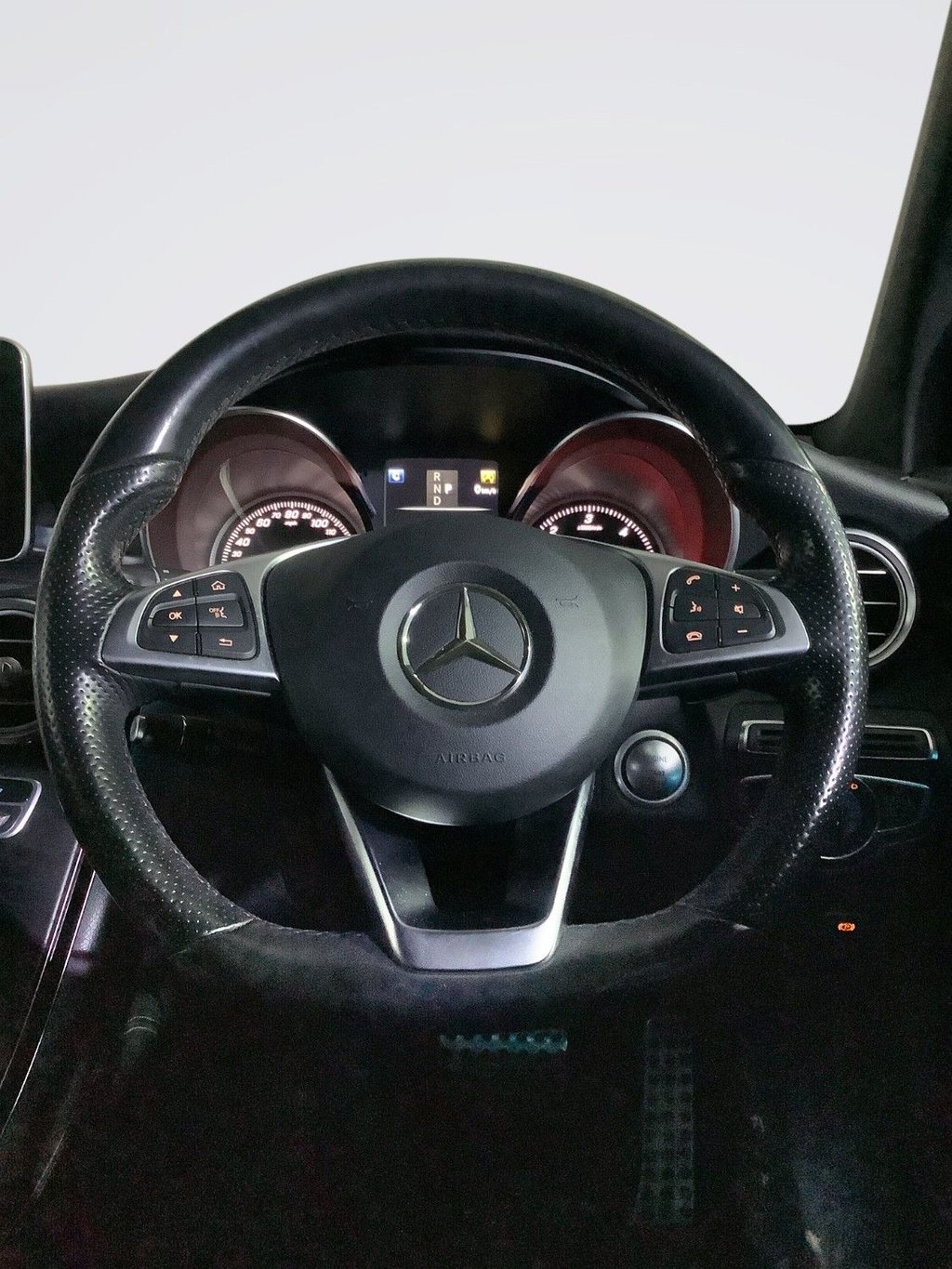 Used Mercedes-Benz GLC 2016 for sale - 76297193: Photo 16