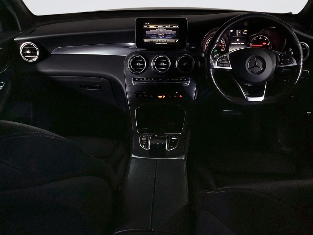 Used Mercedes-Benz GLC 2016 for sale - 76297193: Photo 3