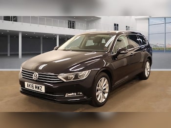 Used Volkswagen Passat 2016 for sale - 75692911: Photo