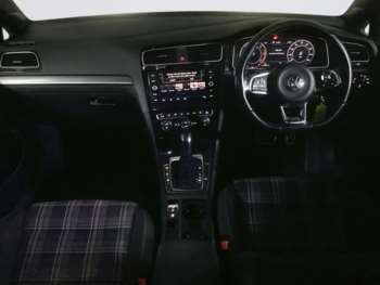 Used Volkswagen Golf 2017 for sale - 74617124: Photo
