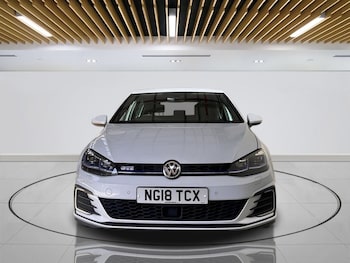 Used Volkswagen Golf 2018 for sale - 78818454: Photo